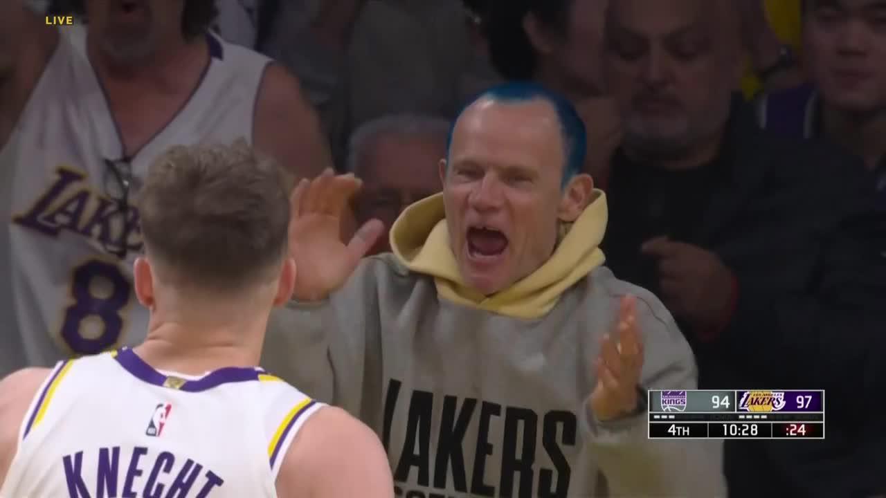 LeBron's and-1 finish has Flea fired up