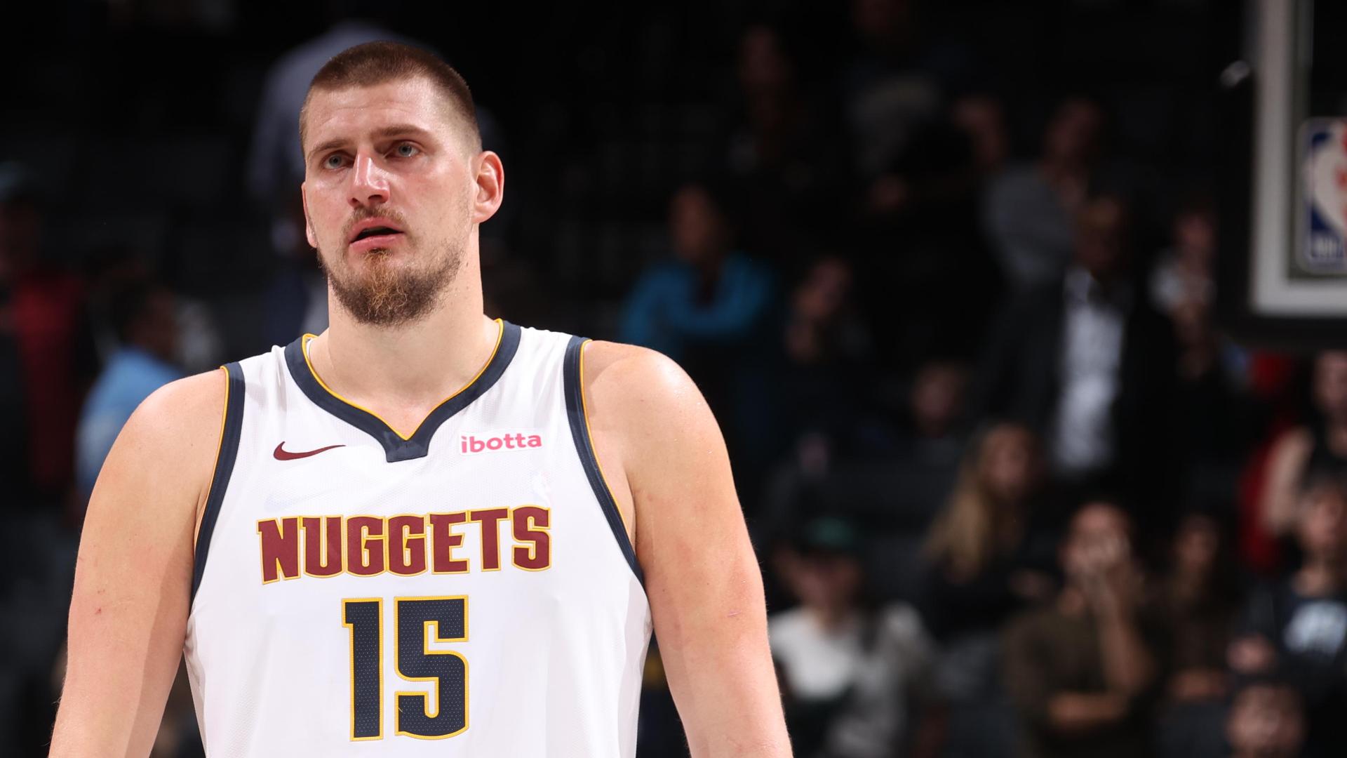 Jokic hooks a floater to tie score for Nuggets in final seconds