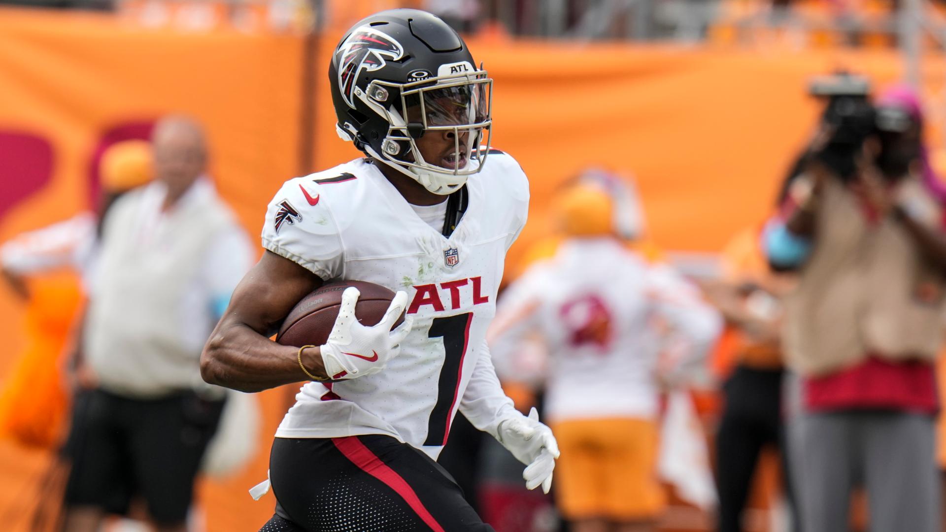 The fantasy pros and cons of Darnell Mooney in Week 9