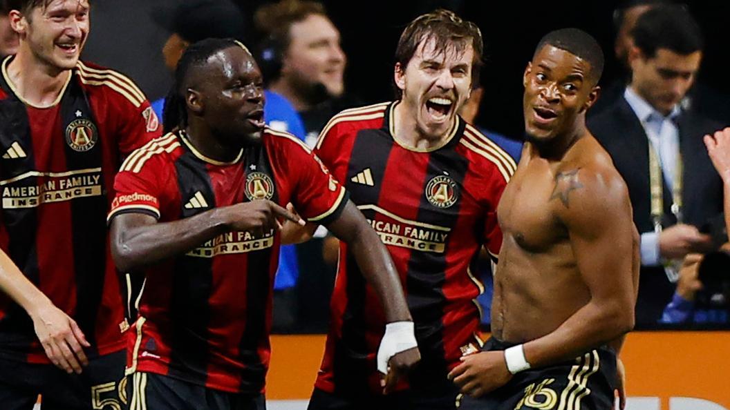 Xande Silva's late stunner forces Game 3 for Atlanta