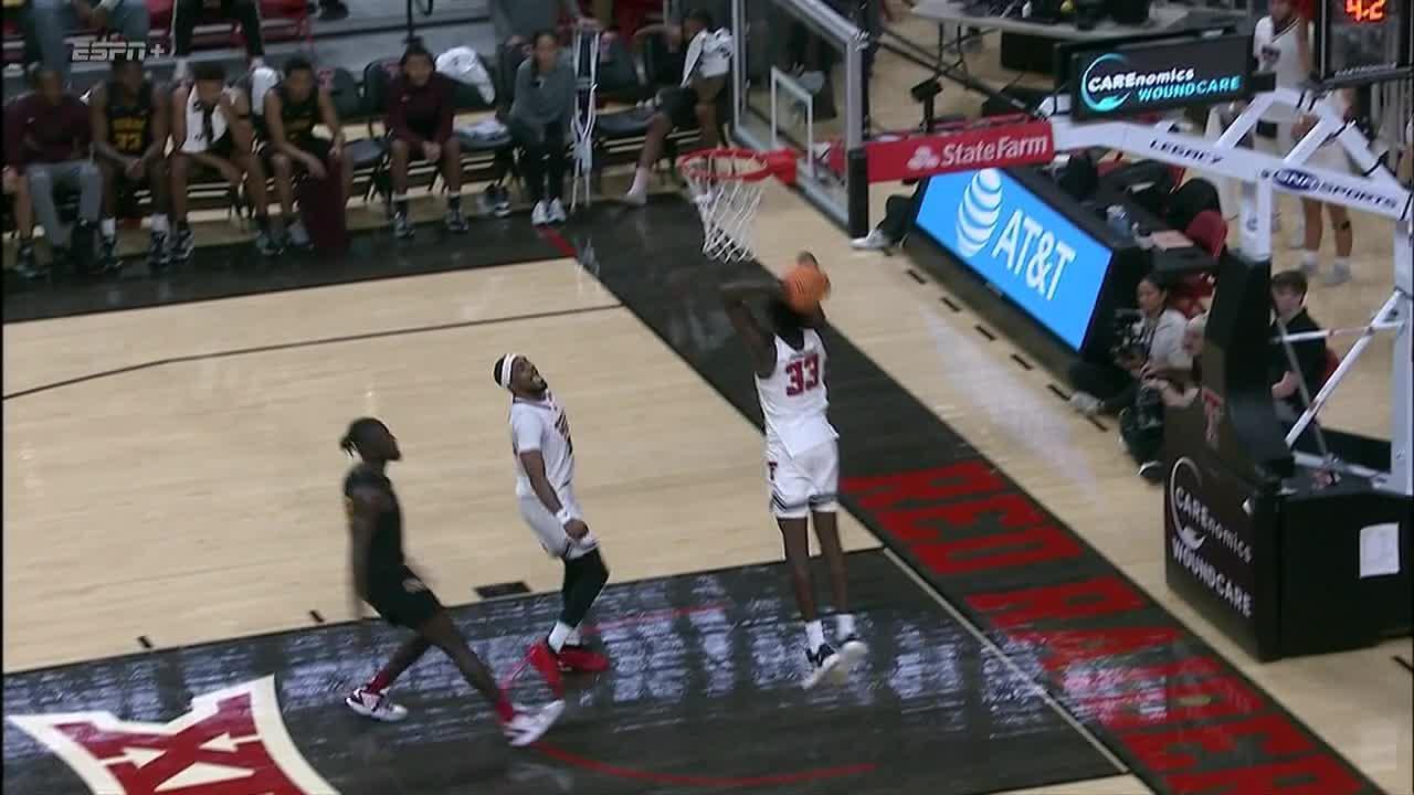 Federiko Federiko throws down big dunk for Texas Tech