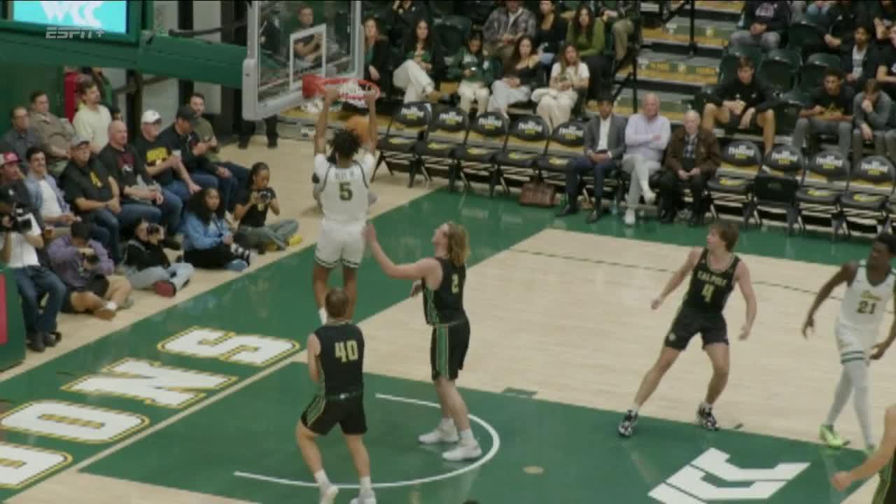 Tyrone Riley IV throws down powerful dunk vs. Cal Poly Mustangs