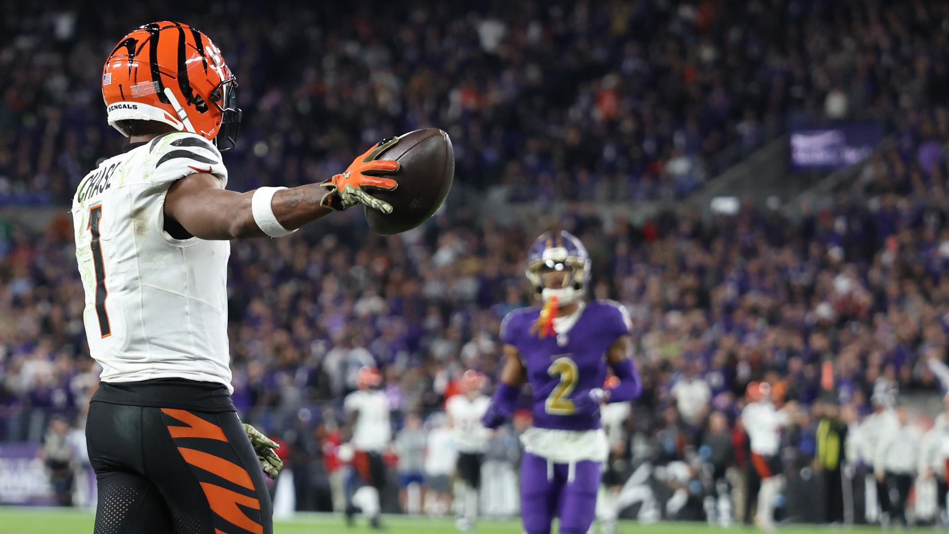 Ja'Marr Chase torches Ravens for 80-yard TD, taunts them on goal line