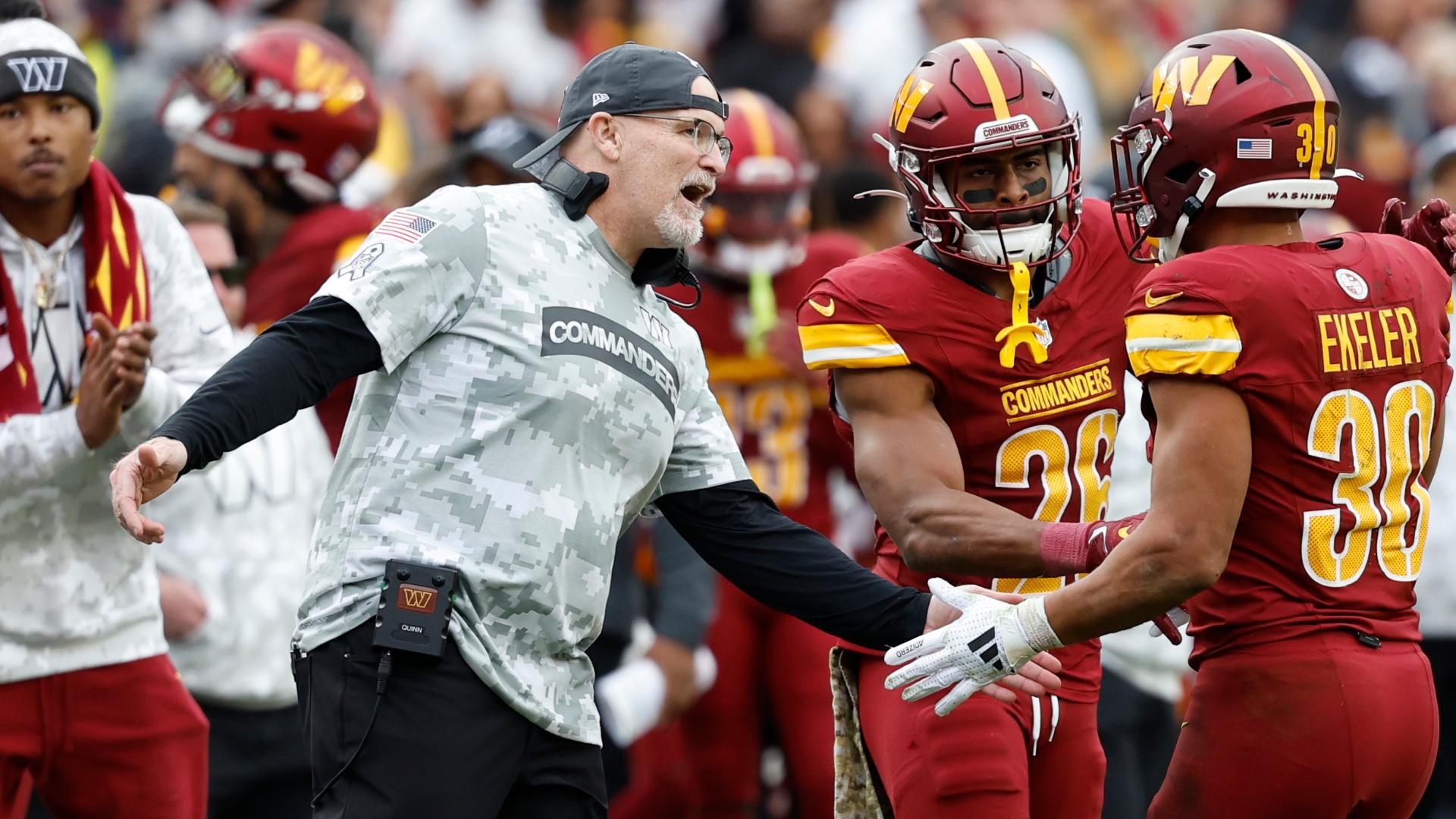 Austin Ekeler finds the end zone again for a second TD