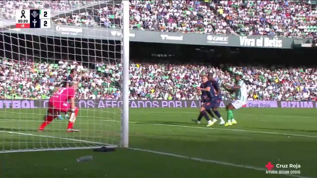 Marc Bartra finds the back of the net for Real Betis