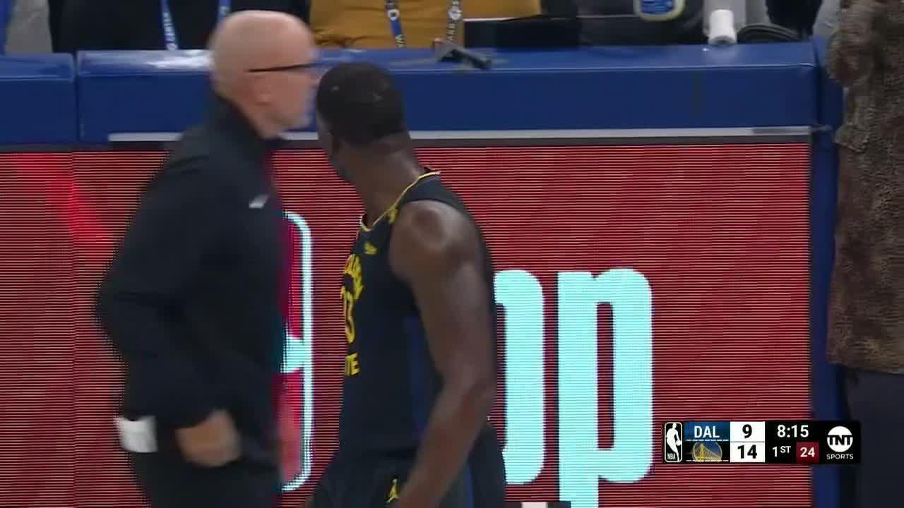 Draymond stares down Jason Kidd after impressive defensive play