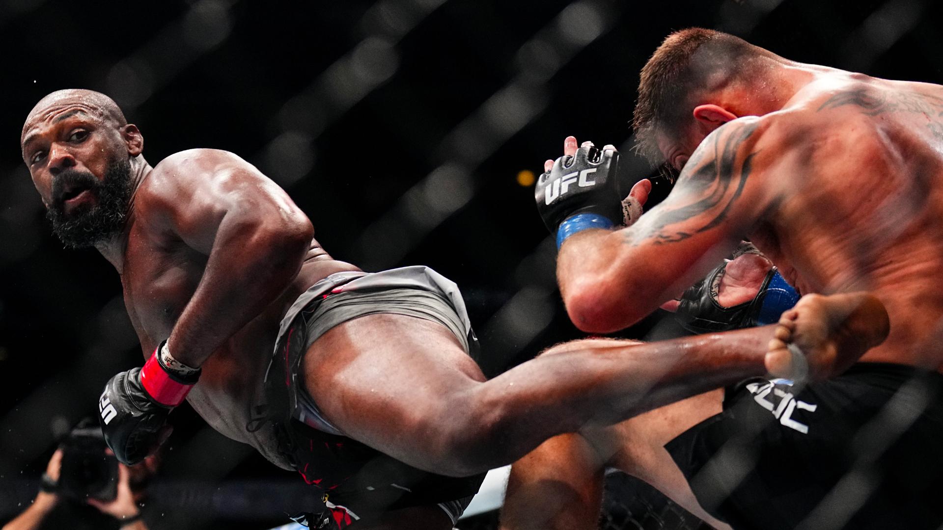 Jon Jones dominates Stipe Miocic before TKO win