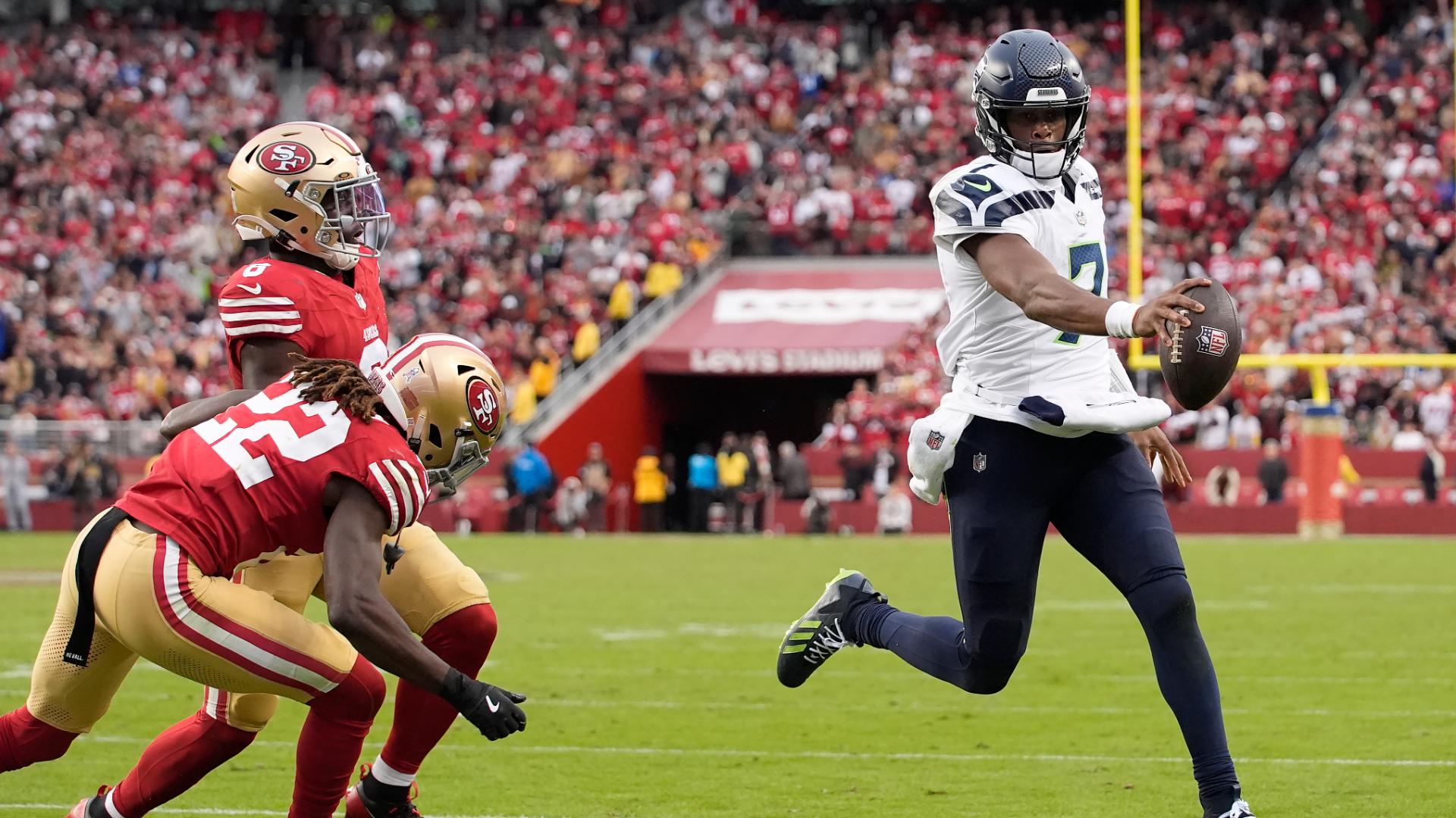 Geno Smith scrambles in for Seahawks' winning TD in final seconds