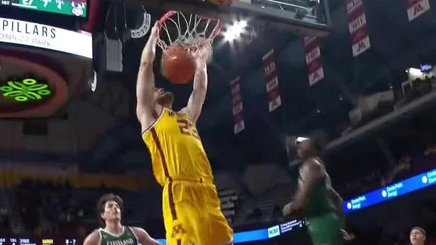 Minnesota's Parker Fox flies to rim on electric slam