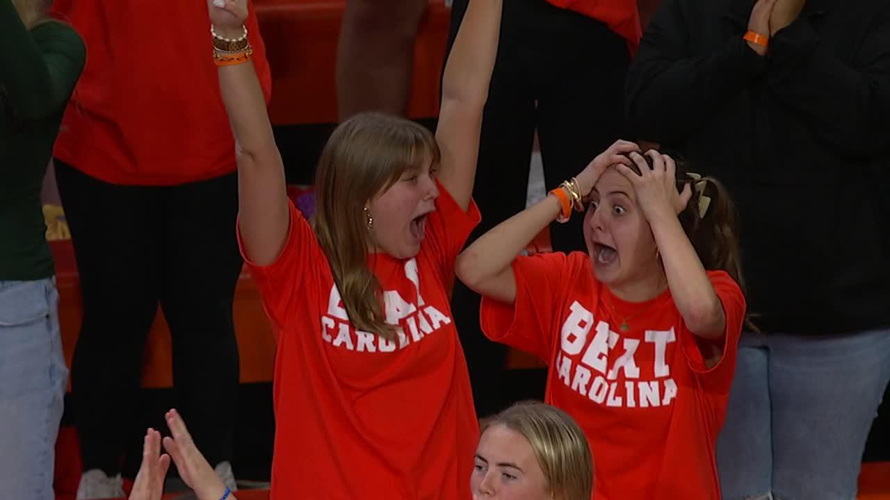 Hannah Kohn's 3 has Clemson fans in disbelief