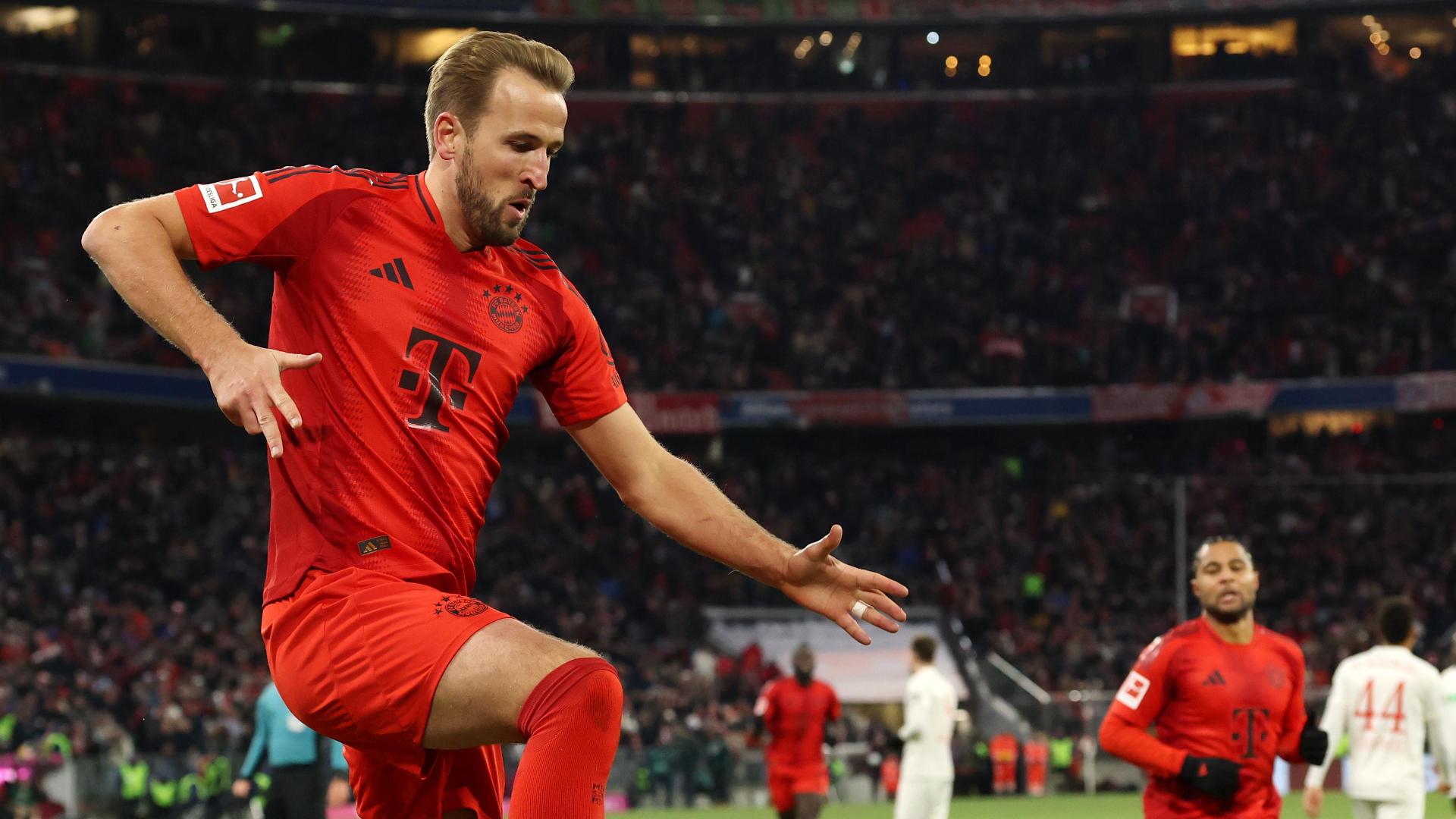 Harry Kane grabs his hat trick in incredible fashion for Bayern