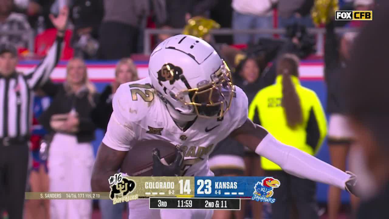 Travis Hunter hits the Heisman pose after 2nd TD for Colorado