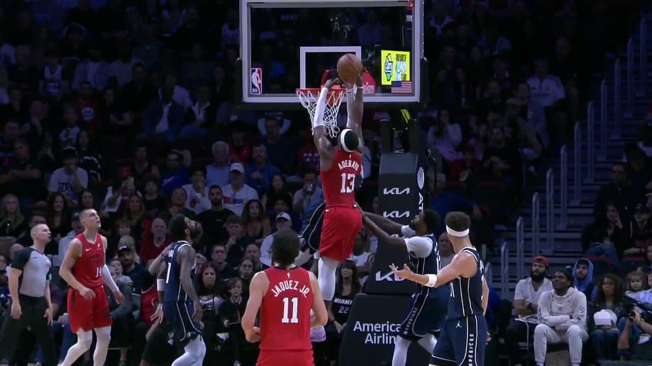 Daniel Gafford shuts down Bam with a massive block