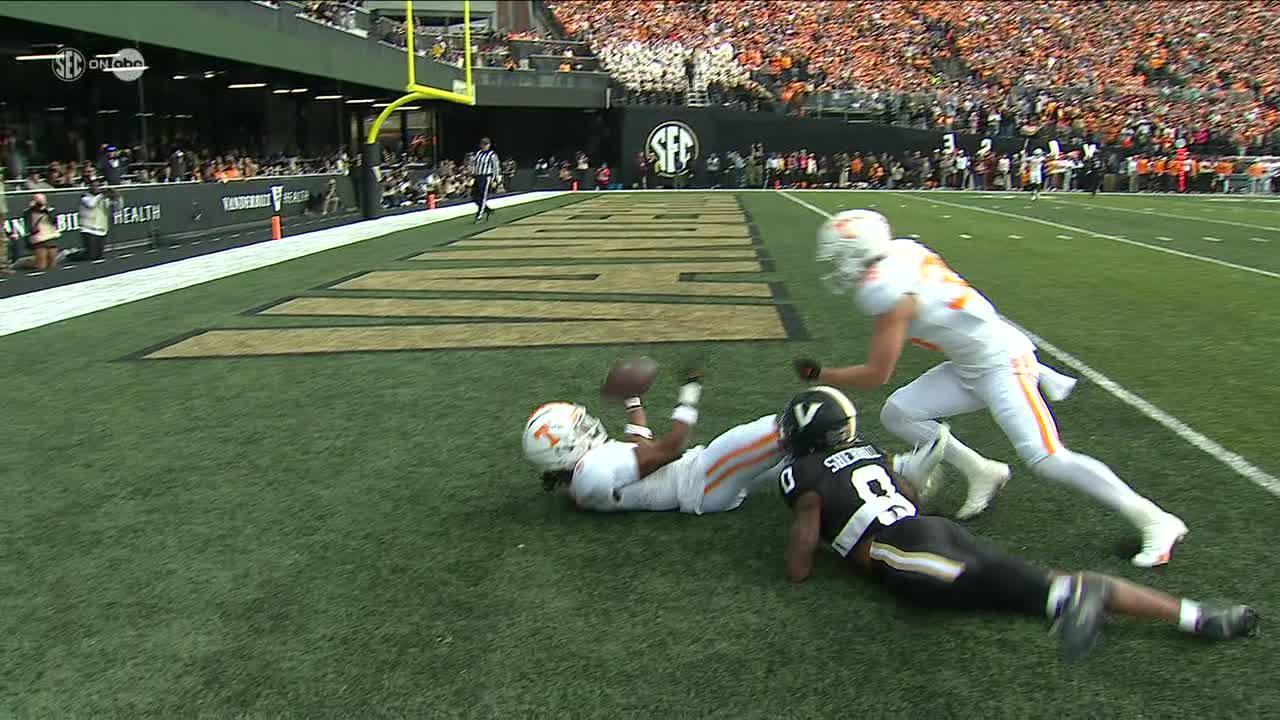 Tennessee's ridiculous INT followed up by a Vandy pick