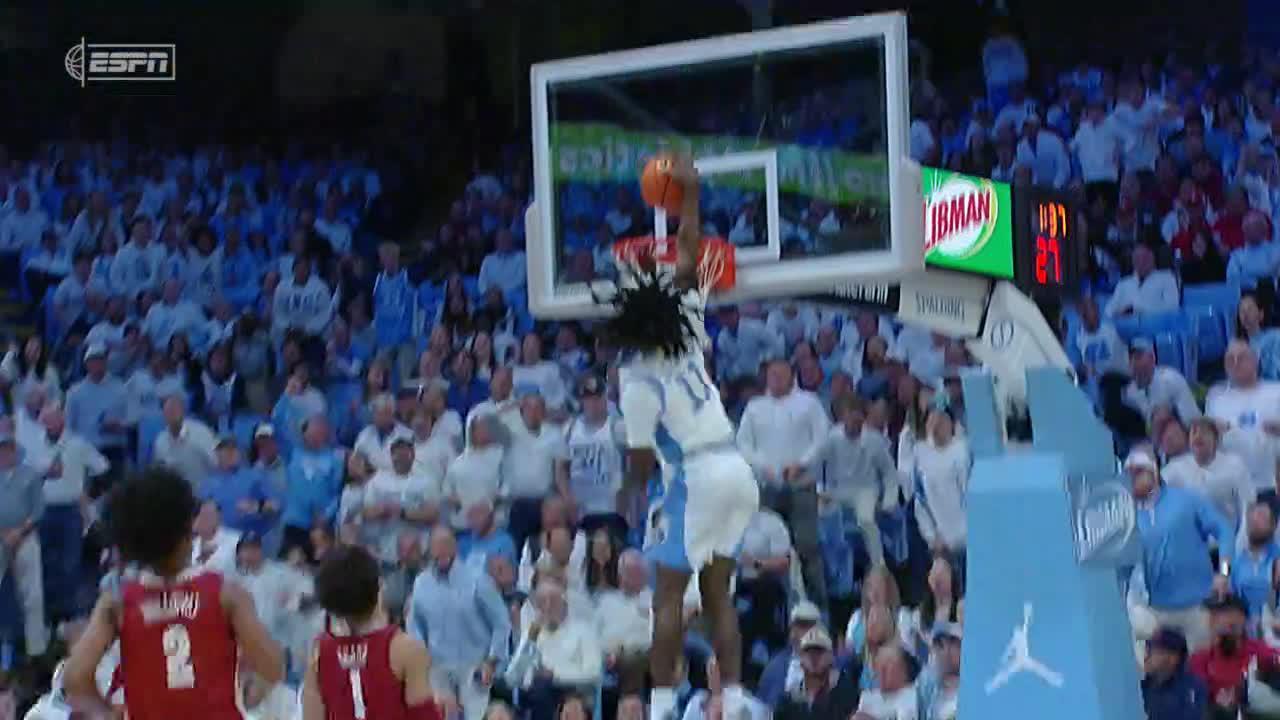 Ian Jackson rocks the Dean Dome with a breakaway slam