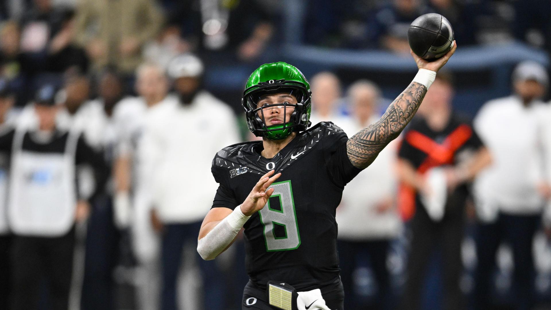 Dillon Gabriel's 4 TDs lead Oregon past Penn State for Big Ten title