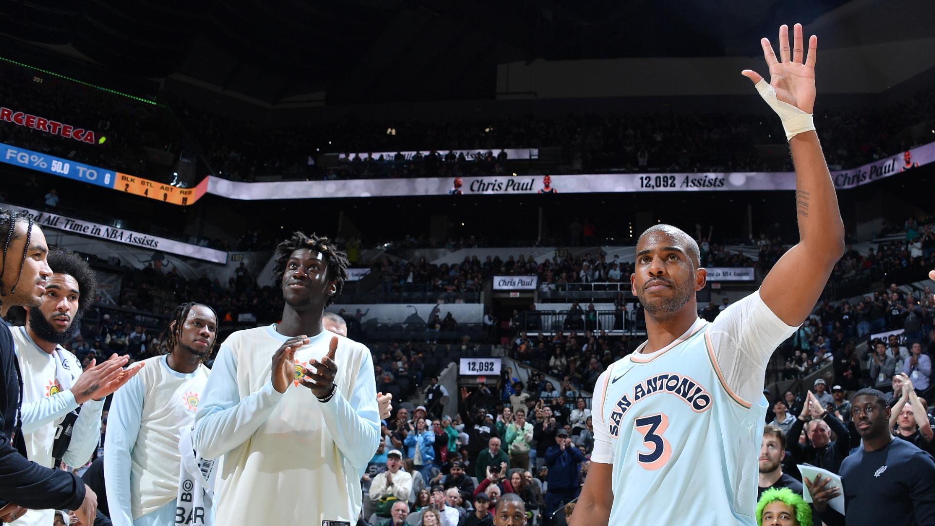 CP3 moves past Jason Kidd for 2nd on all-time assists list