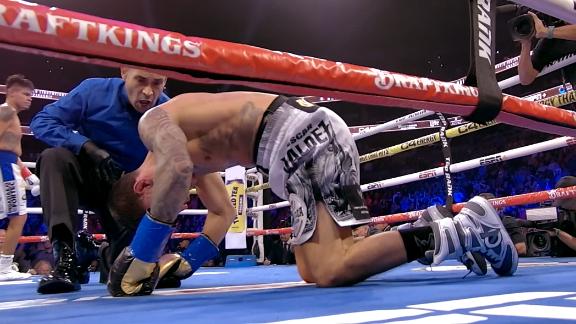 Emanuel Navarrete knocks out Oscar Valdez with body shot