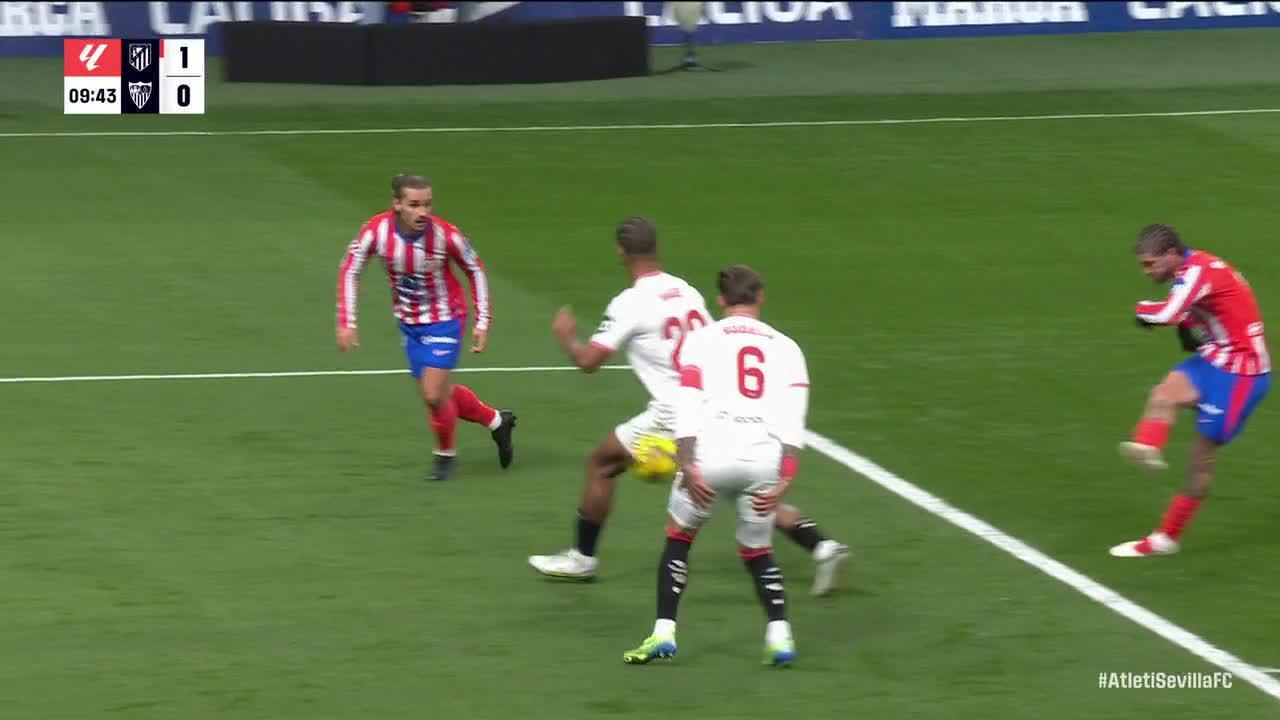 Rodrigo De Paul with a Spectacular Goal