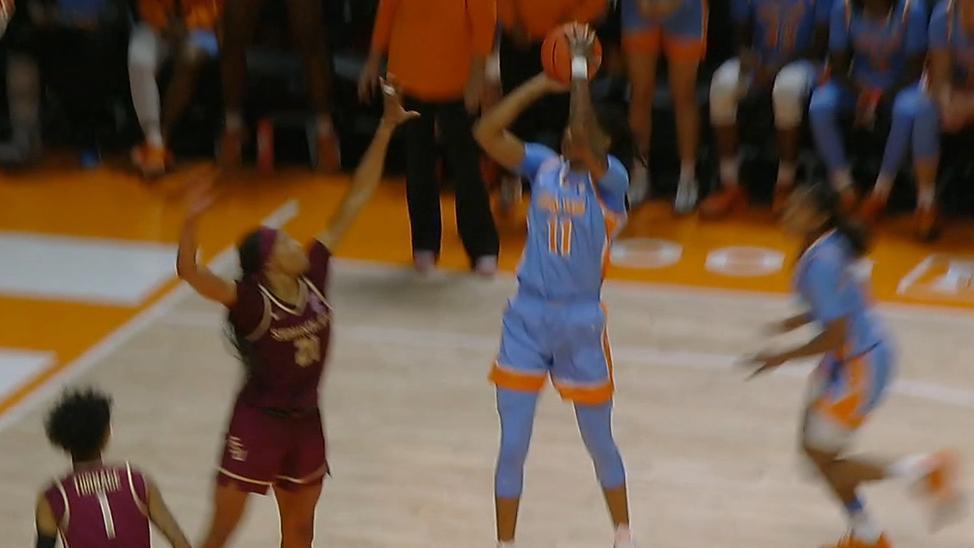 Tennessee prevails on Zee Spearman's go-ahead bucket