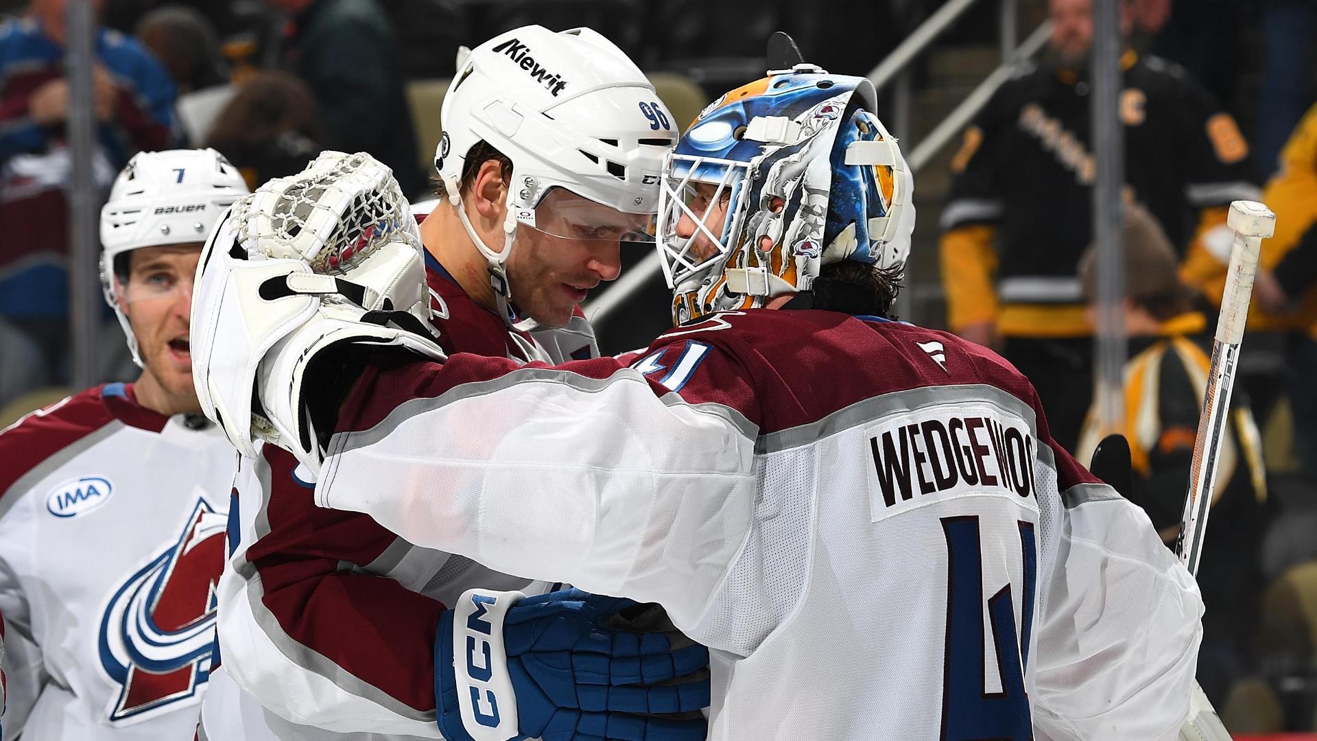 Mikko Rantanen's hat trick steers Avalanche to big win