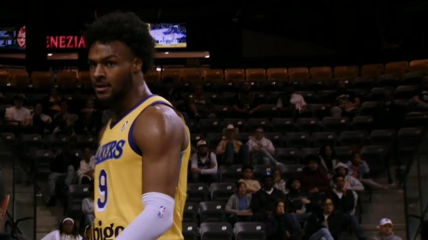 Bronny James drops 30 in first G League road game