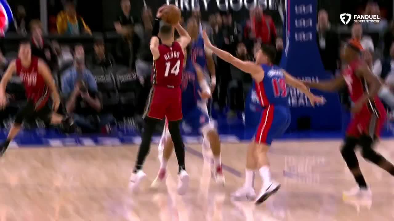 Tyler Herro forces overtime with clutch triple