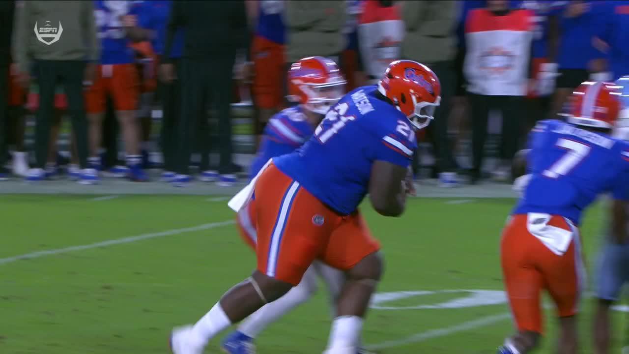 Big man gets the handoff for a Florida 1st down