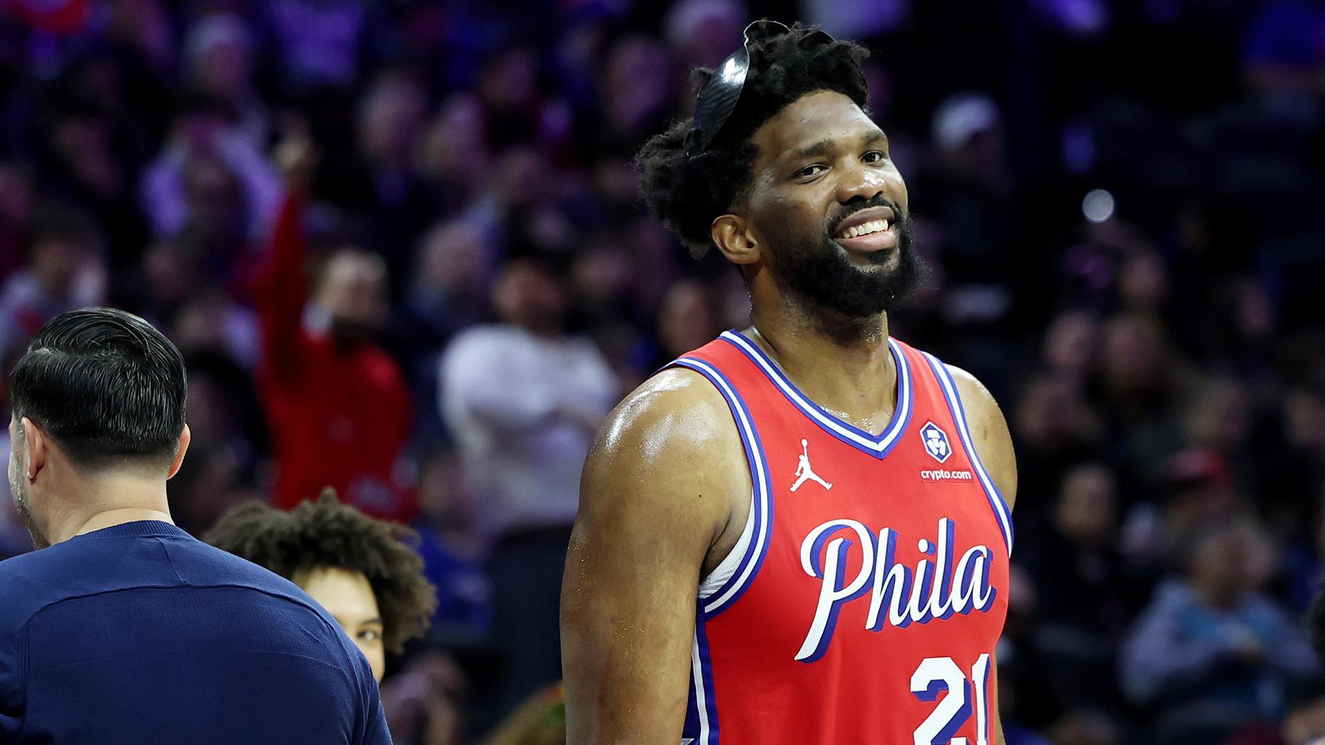 Embiid puts up 34 in 76ers return in win over Hornets