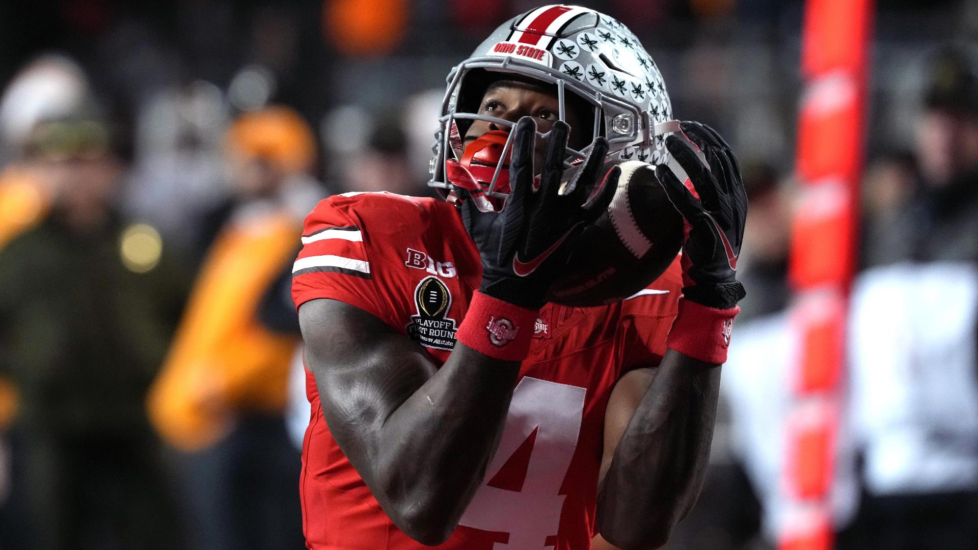 Jeremiah Smith hauls in his second TD of the night for Buckeyes