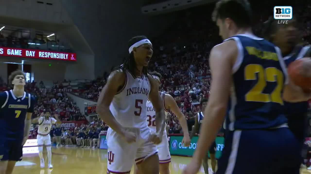 Malik Reneau flexes after authoritative Indiana dunk