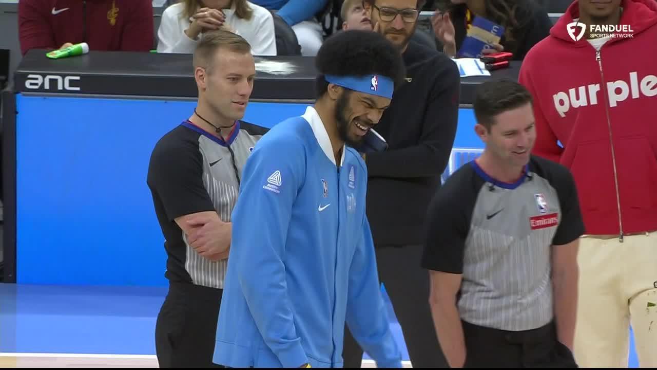 Jarrett Allen entertains crowd with backwards half-court shot