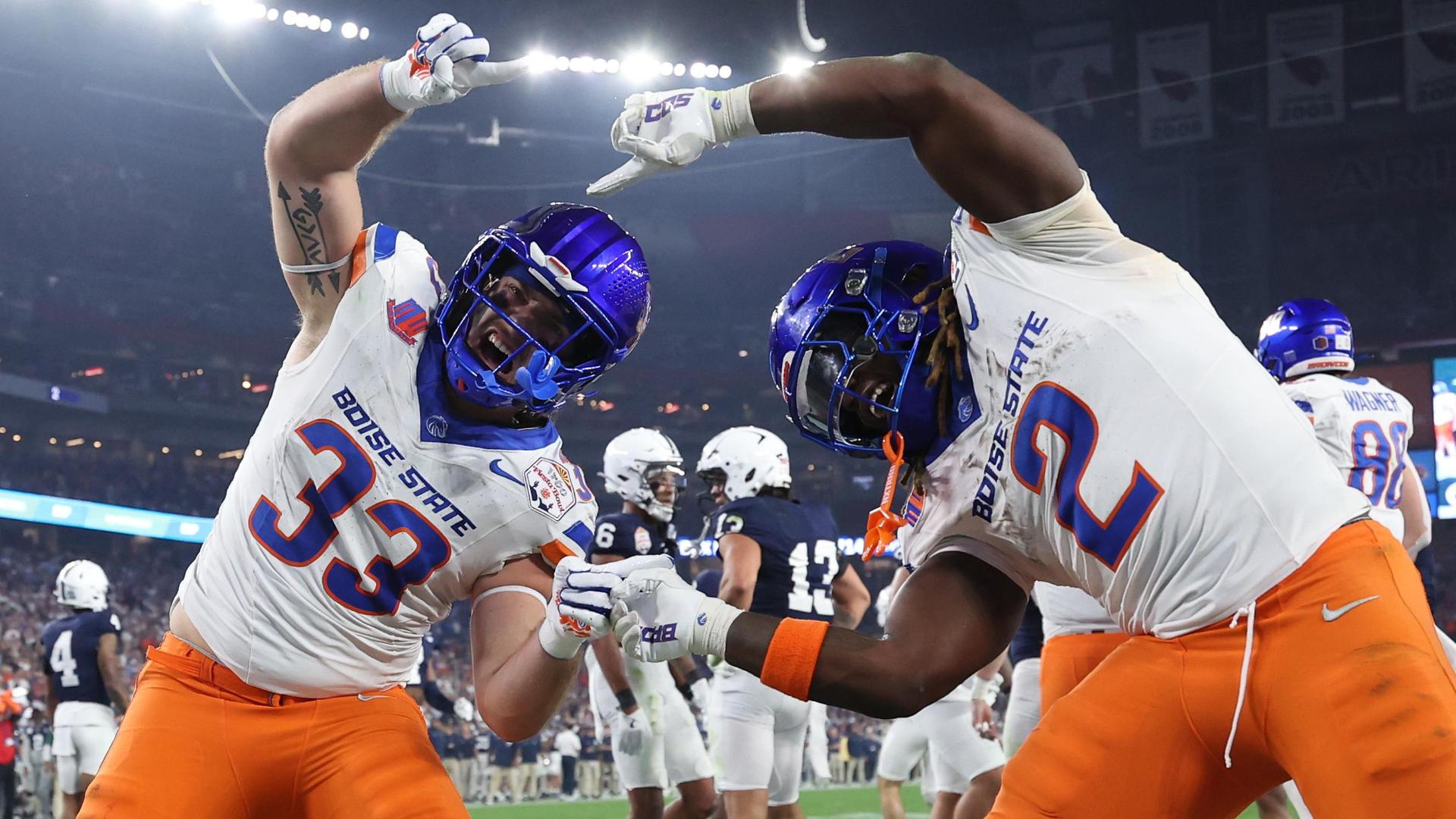 Boise State pushes their way to first TD of the game