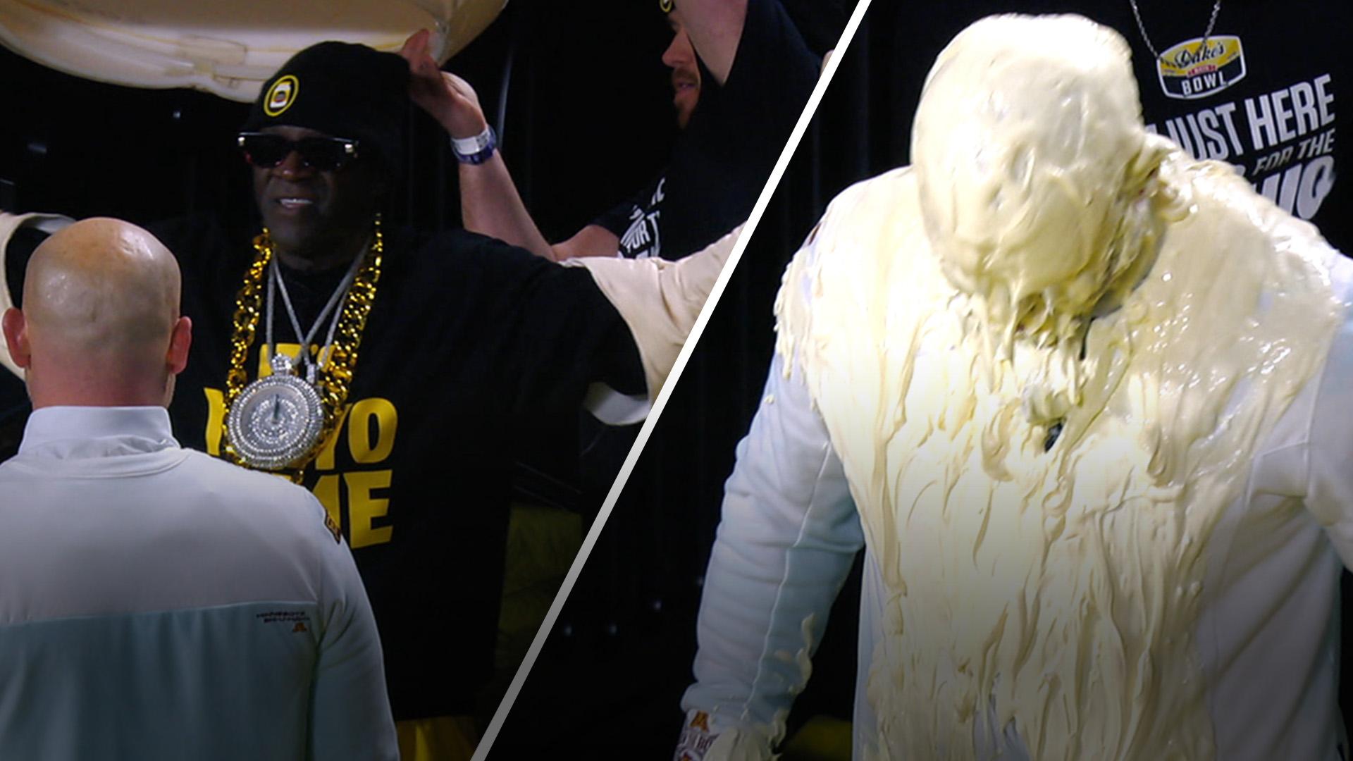 'Yeah, boy!' Flava Flav revealed as mascot during mayo bath