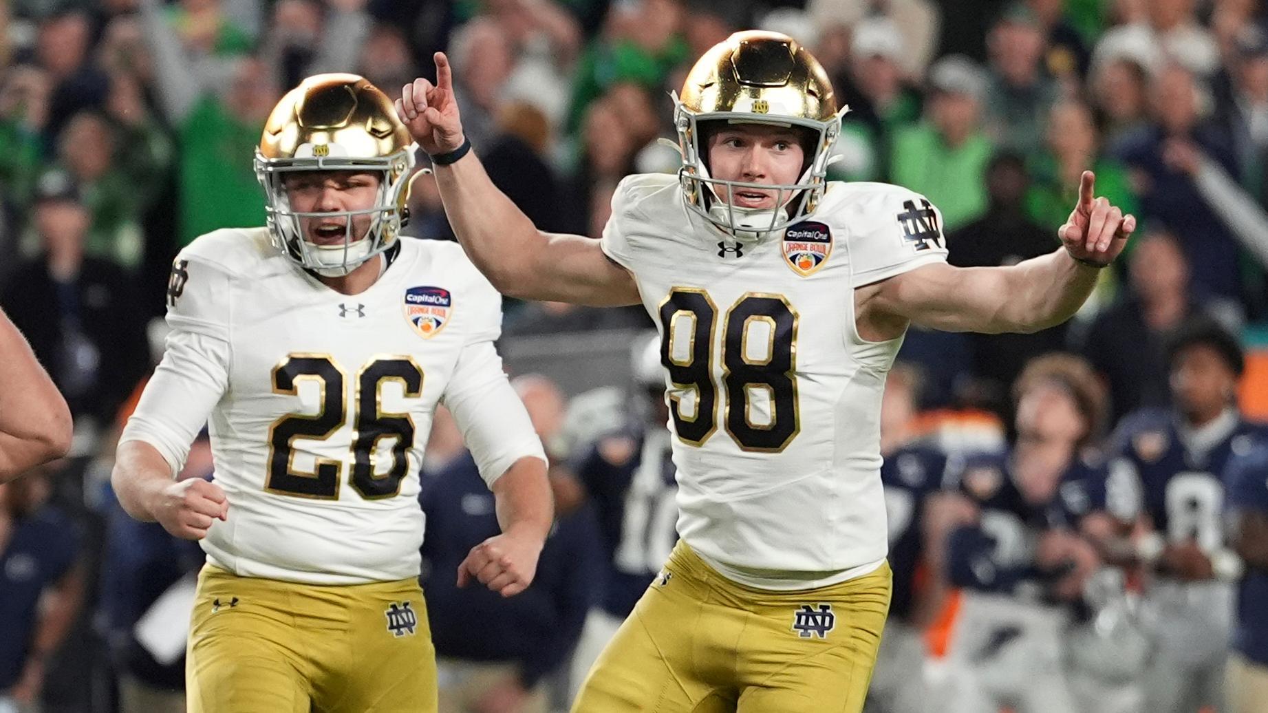 Notre Dame hits go-ahead FG in final seconds to reach title game