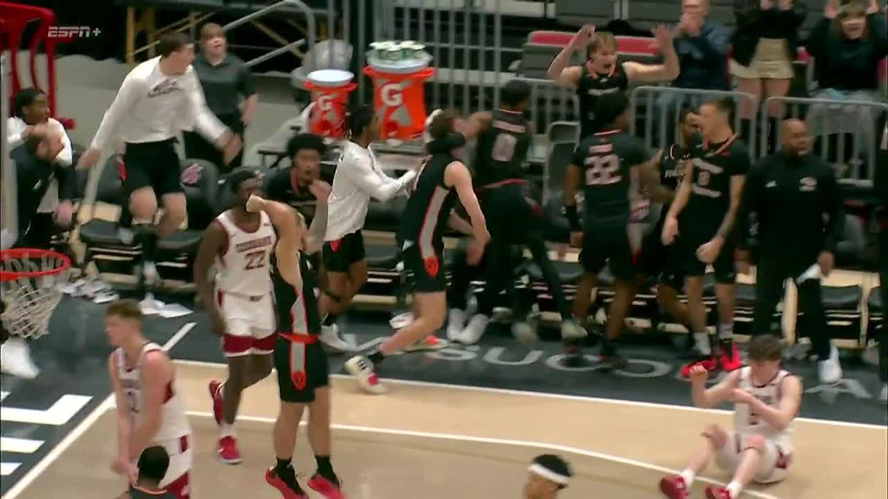 Pacific stuns Washington State in OT with game-winning 3