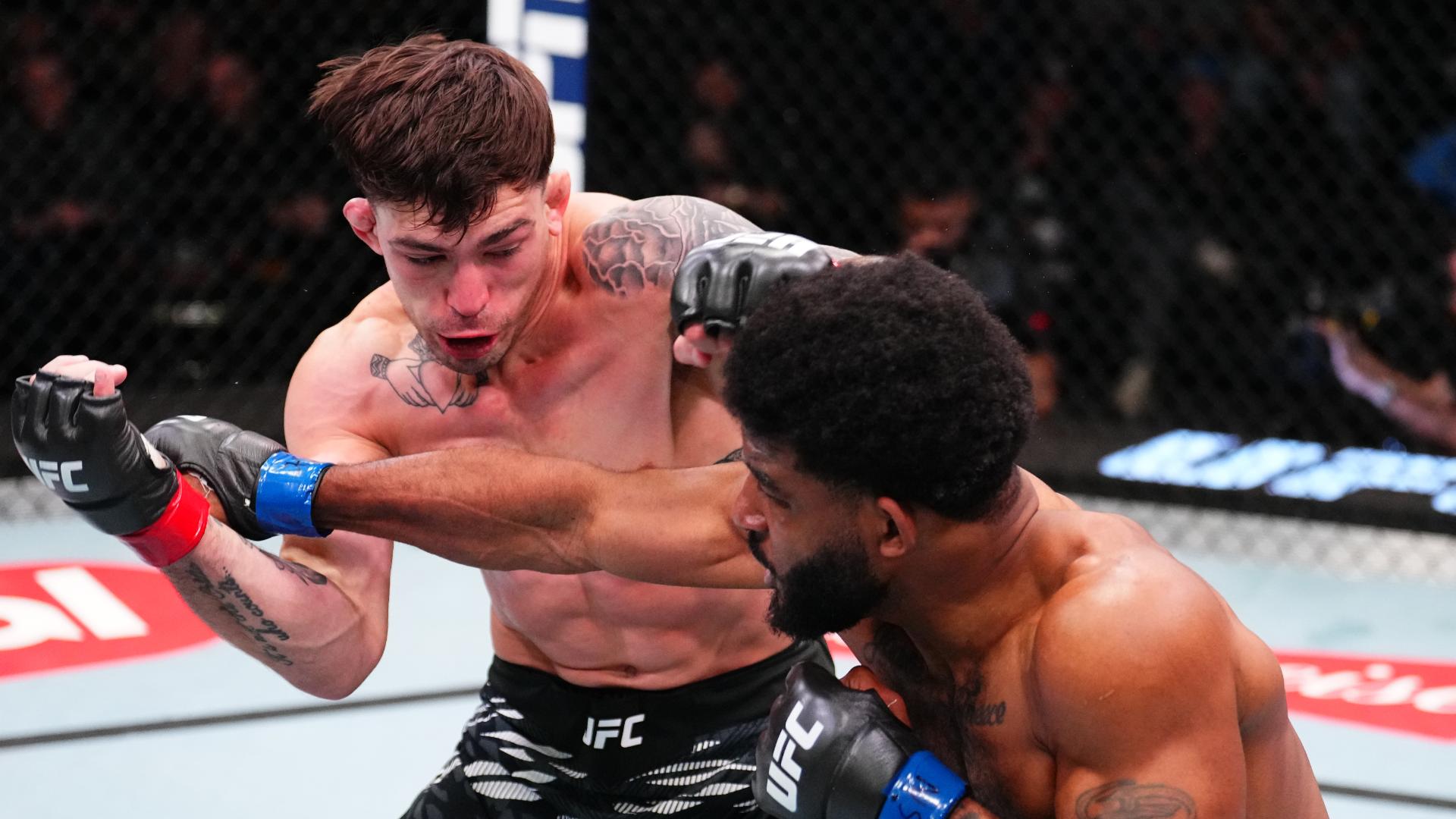 Jacobe Smith marks UFC debut with massive KO