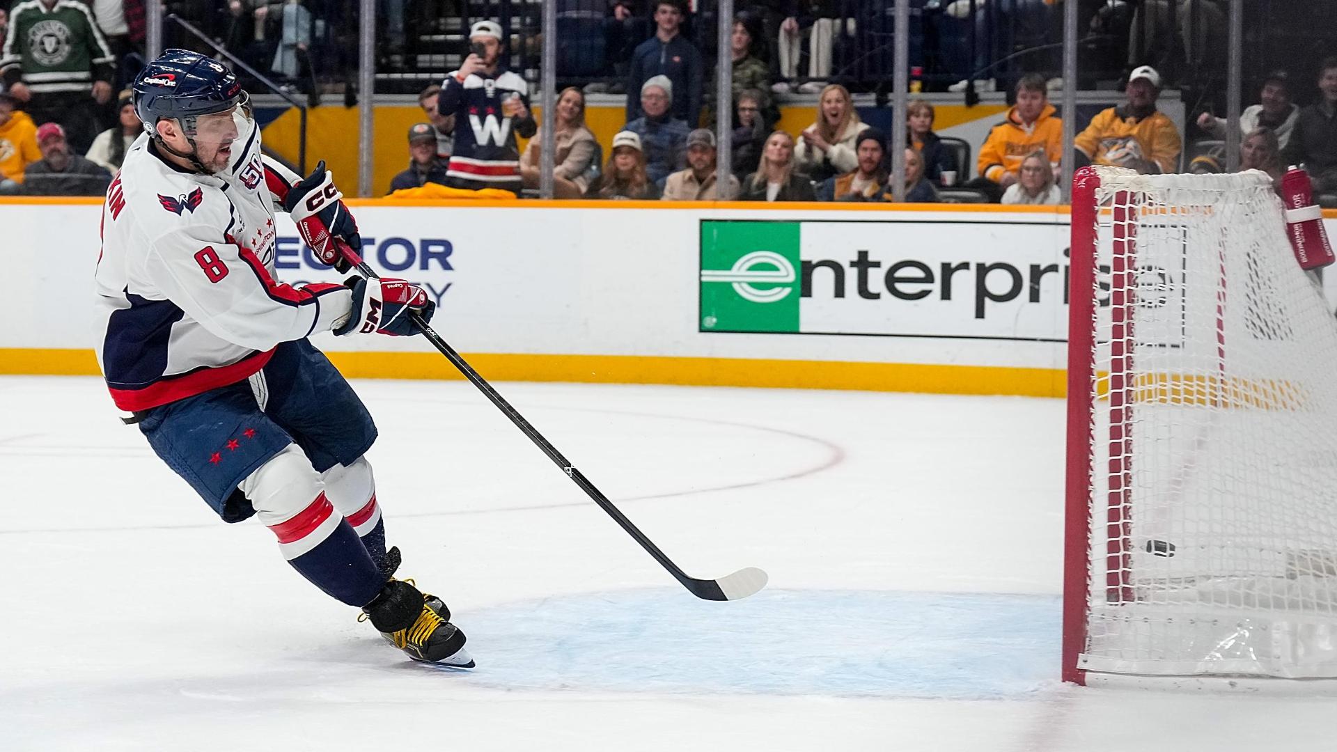 Alex Ovechkin scores his 873rd career goal on empty net