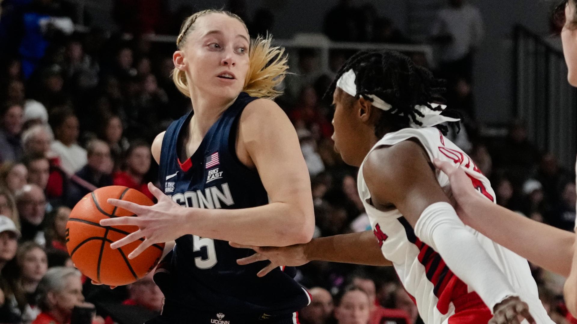 Paige Bueckers scores 12 for UConn in return to court