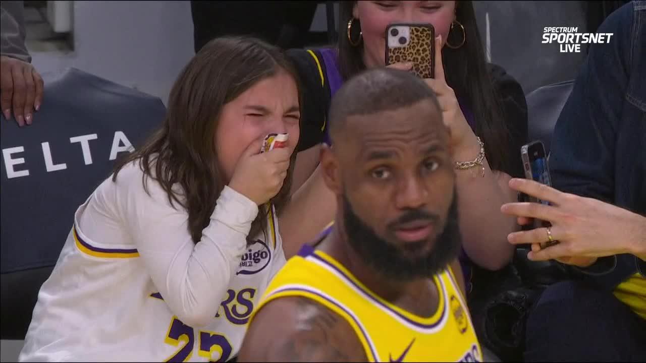 Lakers fan overcome with emotion watching LeBron