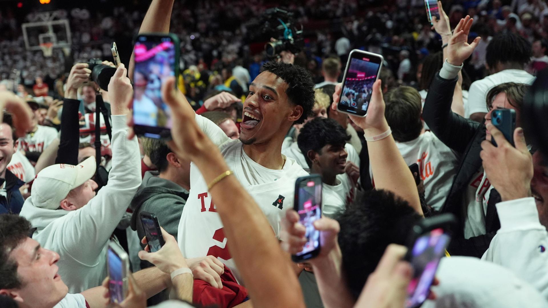 Temple fans storm the court after upsetting No. 18 Memphis