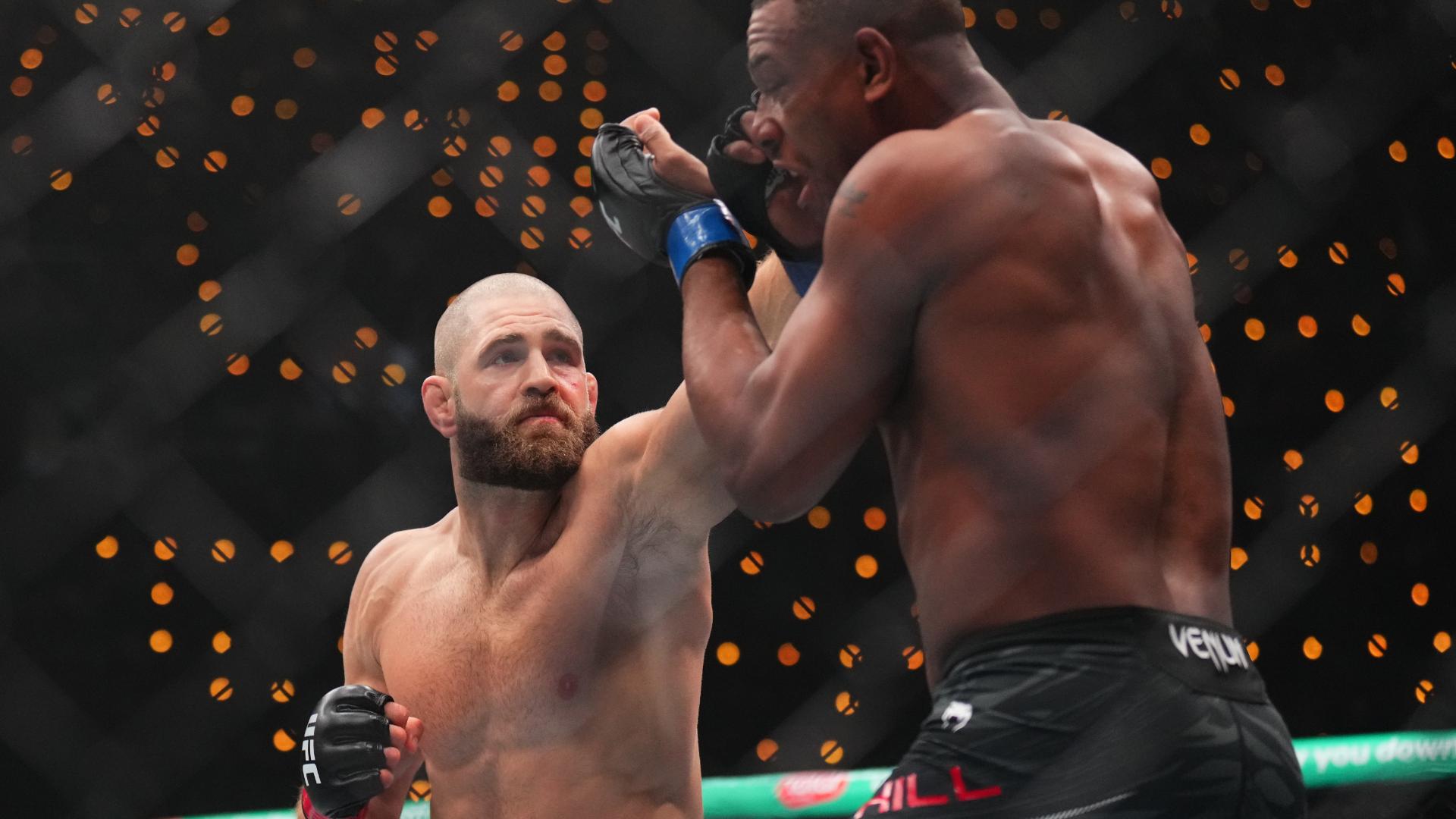 Jiří Procházka drops Jamahal Hill en route to TKO win