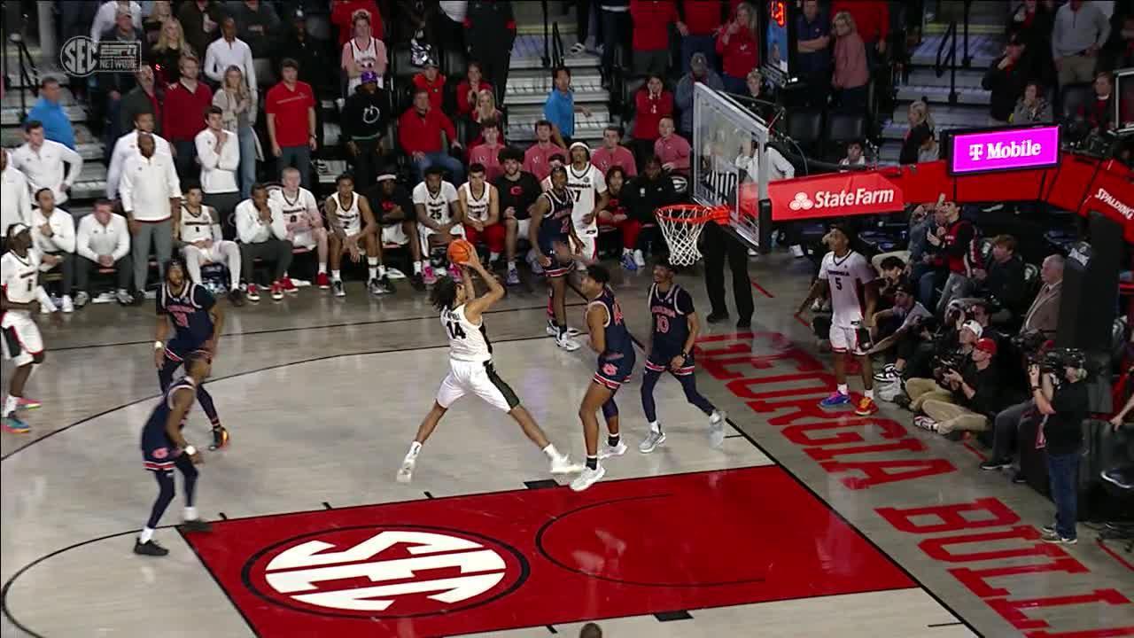 Georgia misses with 0.3 seconds left as Auburn prevail