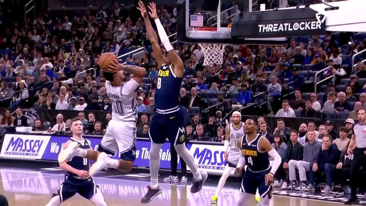 Peyton Watson soars for incredible block