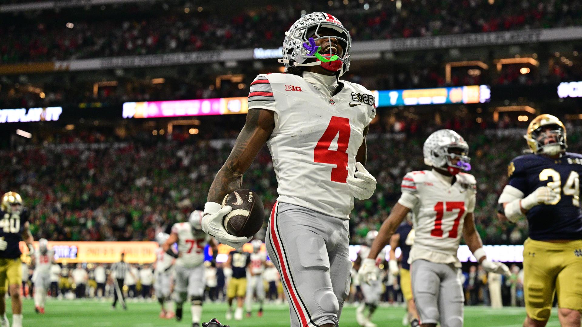 Jeremiah Smith walks in for a Buckeyes TD