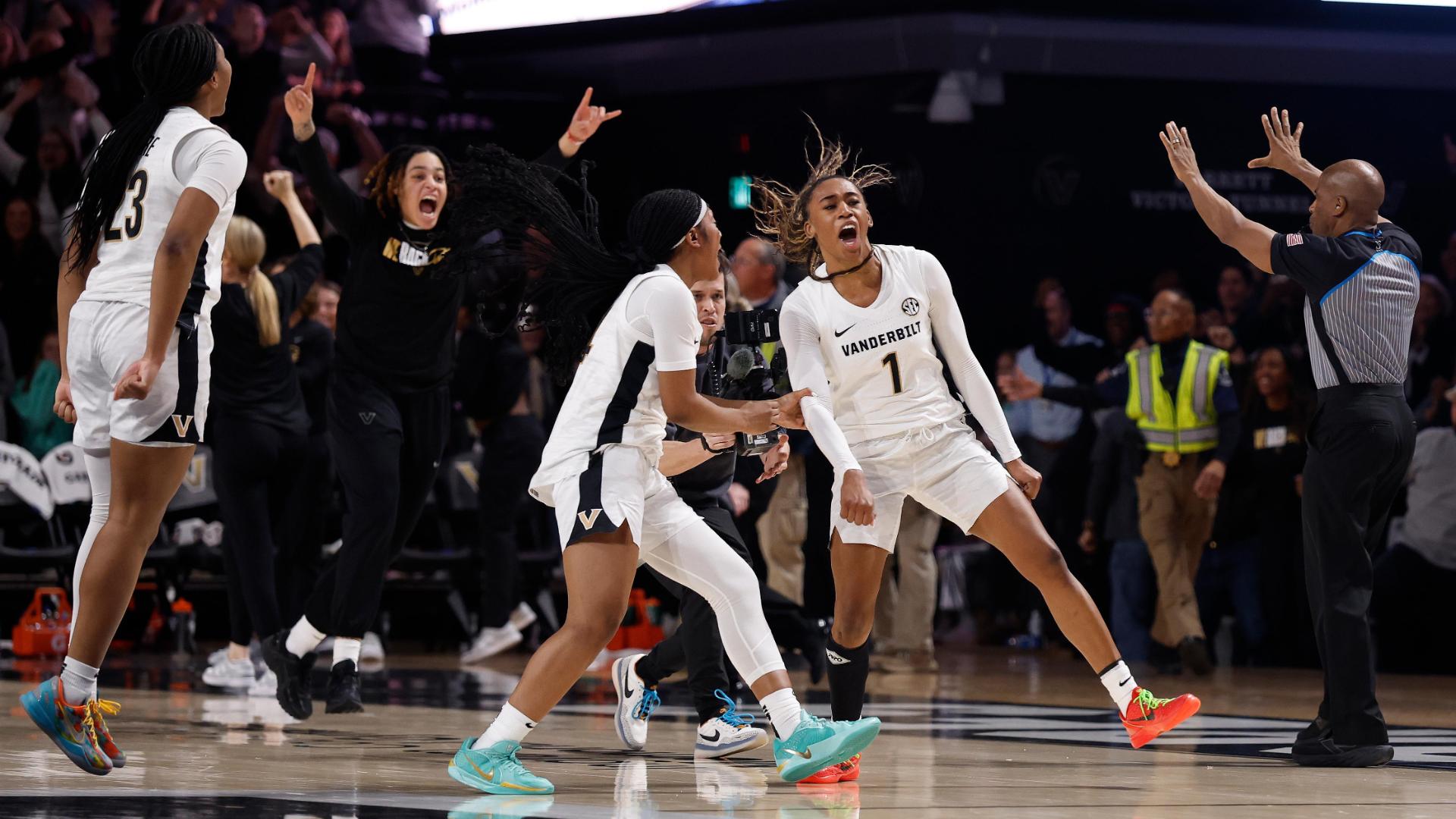 Vandy's Mikayla Blakes gets tip-in with under a second remaining to win it