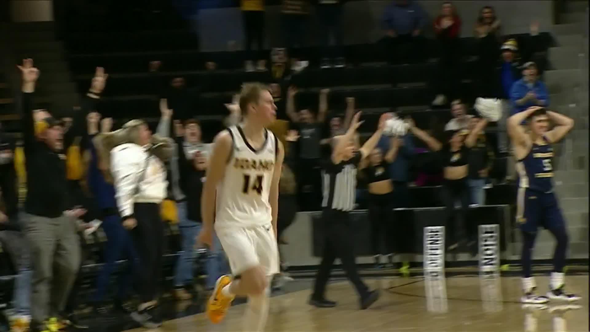 Kolton Mitchell's miracle 3 stuns Northern Colorado at the buzzer