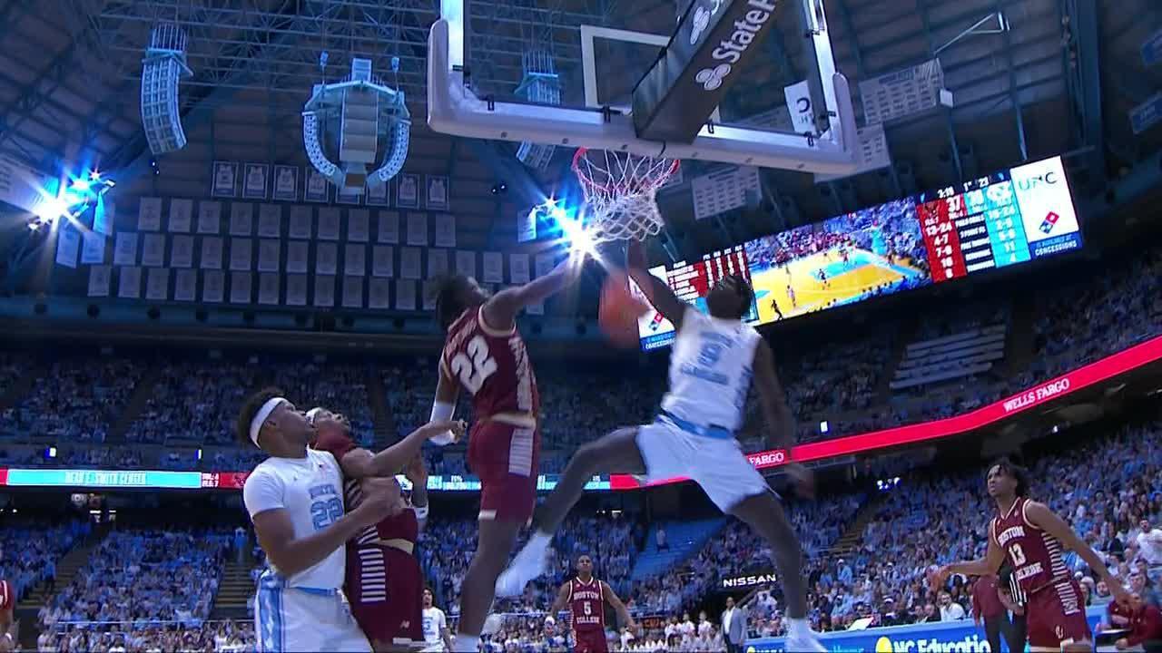 Drake Powell gets the fans on their feet with a poster slam