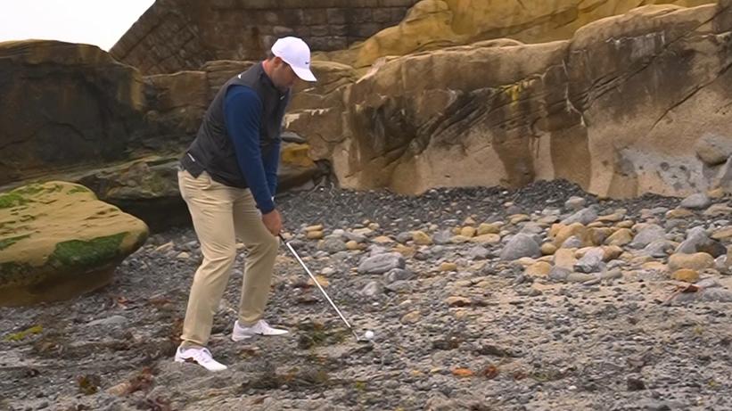 Scottie Scheffler saves par with a ridiculous shot from the beach