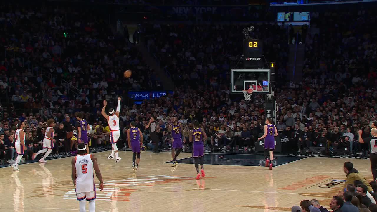 Josh Hart drills 30-foot buzzer-beater